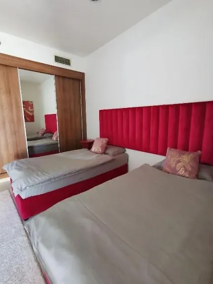Апартаменты Luxury Stay In Marina Дубай ОАЭ