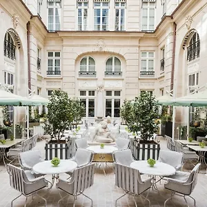De Crillon باريس